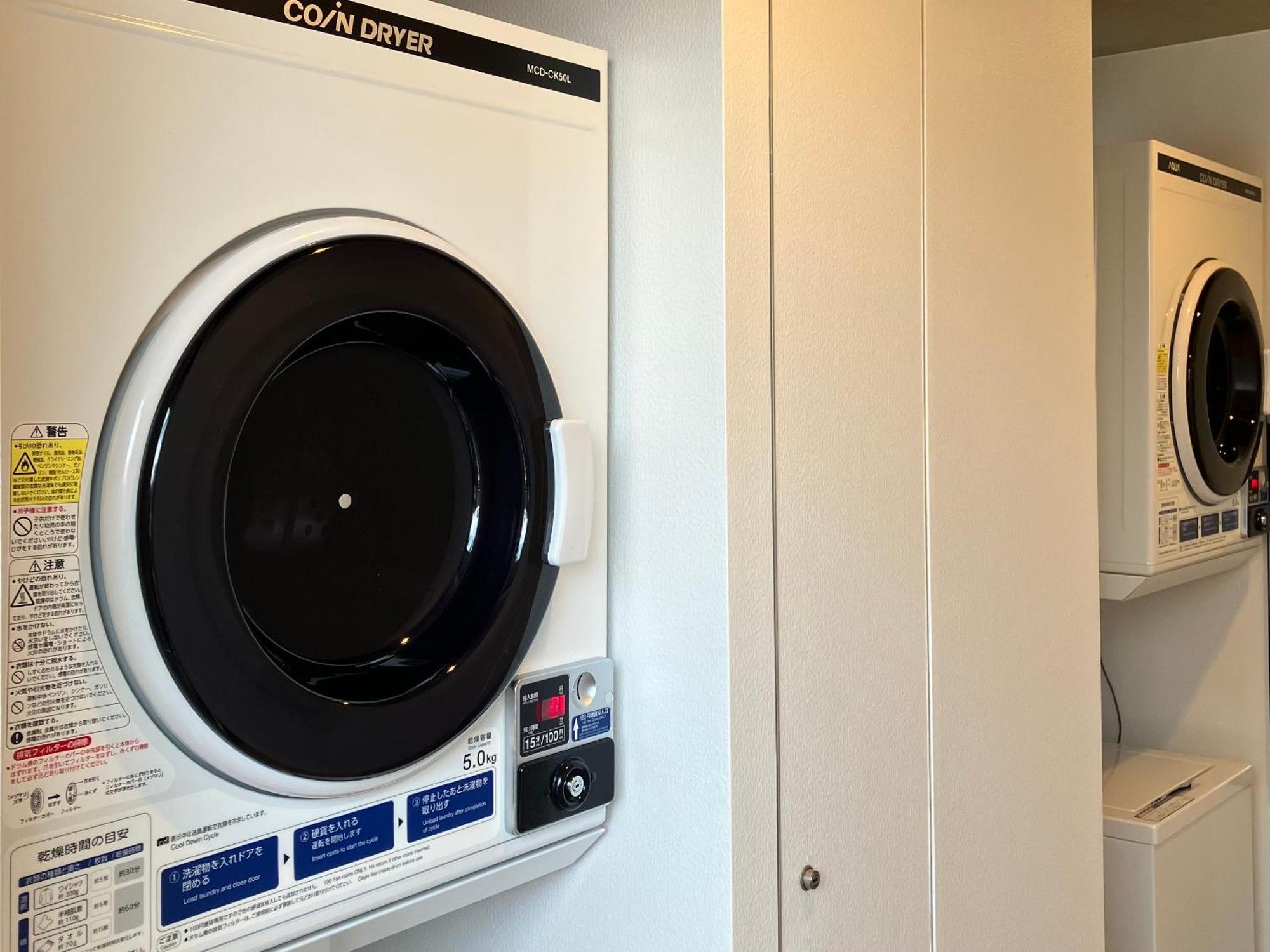 Capsule Hotel Suzumoriya Tokyo Bagian luar foto