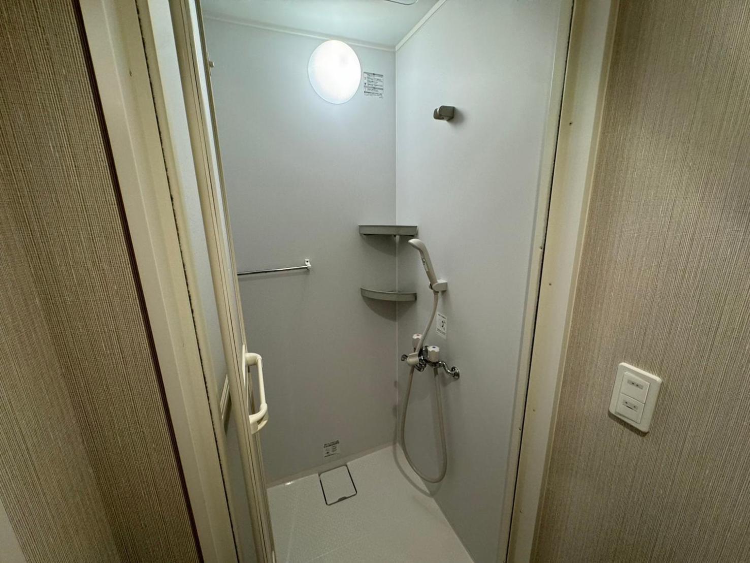 Capsule Hotel Suzumoriya Tokyo Bagian luar foto